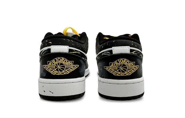 Nike Air Jordan 1 AJ1