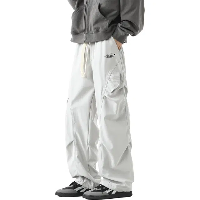 NINETEEN AUTUMN LOGO