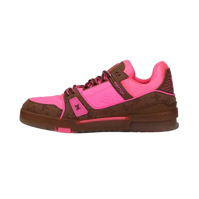 LOUIS VUITTON Trainer logo