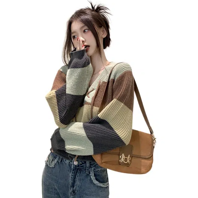 Kiki Clothing Boutique V