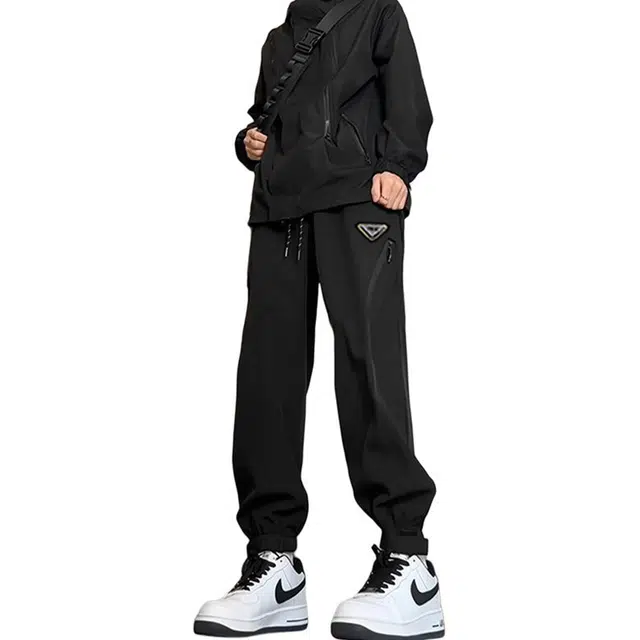 LIN MYKING vibe