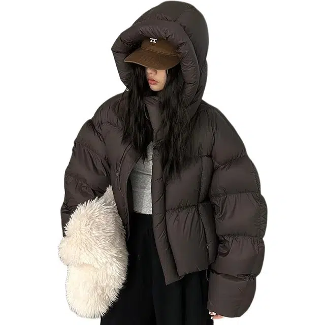 黛尔佳人 纯色宽松连帽适中棉服 女款