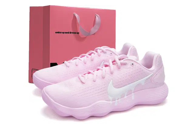 Nike Hyperdunk 2017 Gift Pack Breast Cancer Awareness