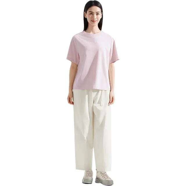 THE NORTH FACE logo T