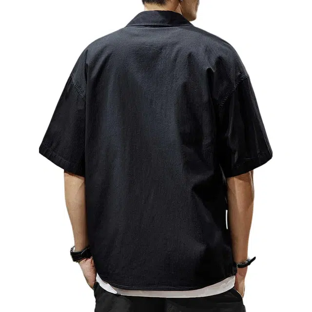 贵色 宽松徽章薄款短袖衬衫 男款