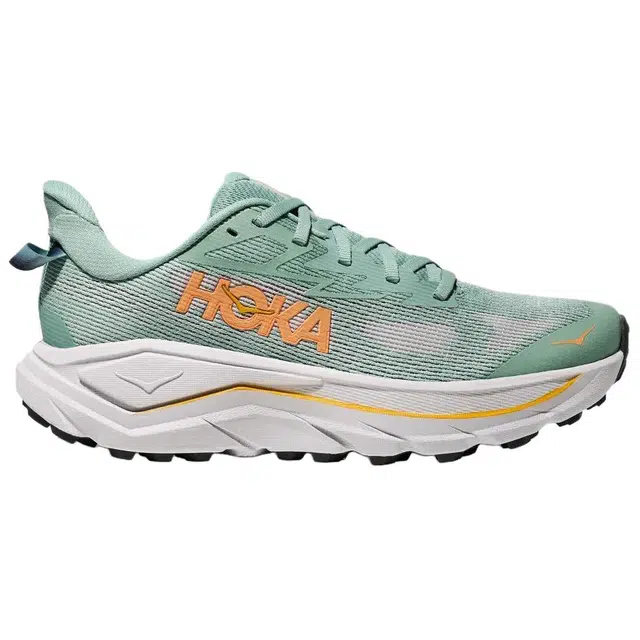 HOKA ONE ONE Challenger 8