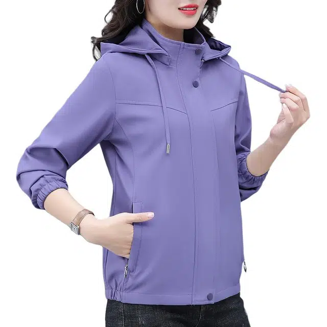 缪斯的诱惑 春秋冬经典日常时尚简约运动轻便防风工装冲锋软壳衣百搭纯色舒适柔软透气拉链开衫长袖上衣立领连帽夹克休闲外套 女款