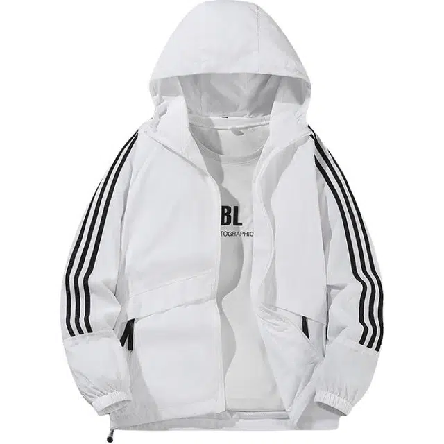 金盾 秋季连帽男潮牌大码上衣三条杠运动夹克外套 男款