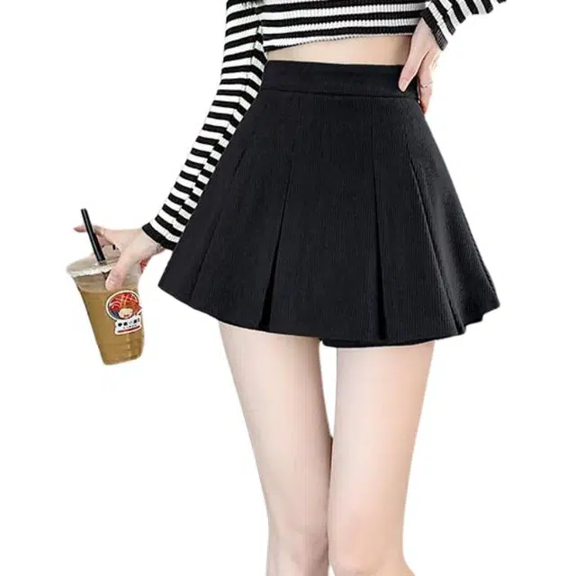 Kiki Clothing Boutique a