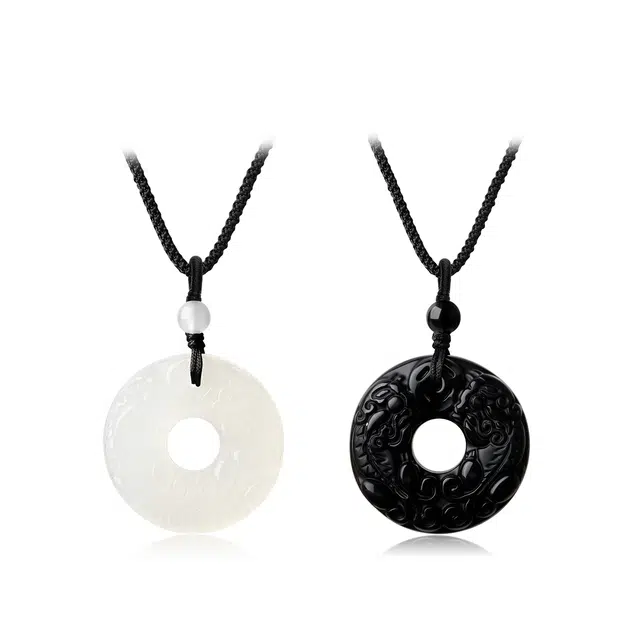 周大生 【招财貔貅】新中式平安扣高品质 八方来财锁骨链小众轻奢质感高级礼盒 好运天然 玉髓 项链 男女同款情侣款