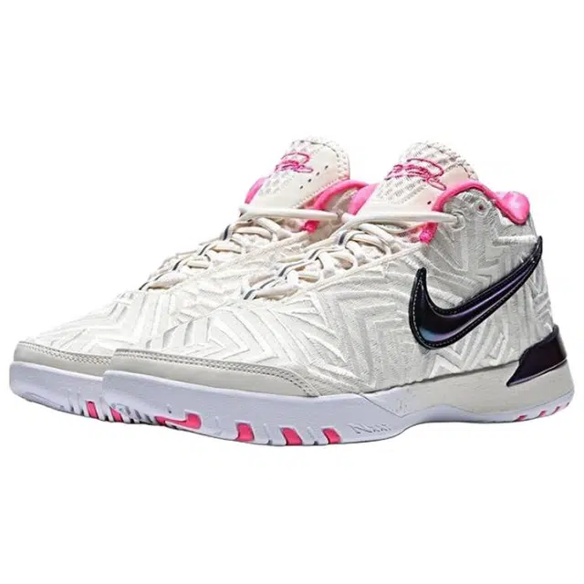 Nike LeBron NXXT Genisus QS