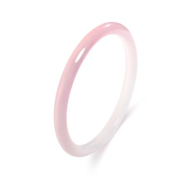 老凤祥 半白半粉贵妃镯 国潮东方雅致美学 桃夭胭脂粉渐变素圈叠戴  汉服旗袍搭配 贵气感#好运天然 玉髓 手镯 女款