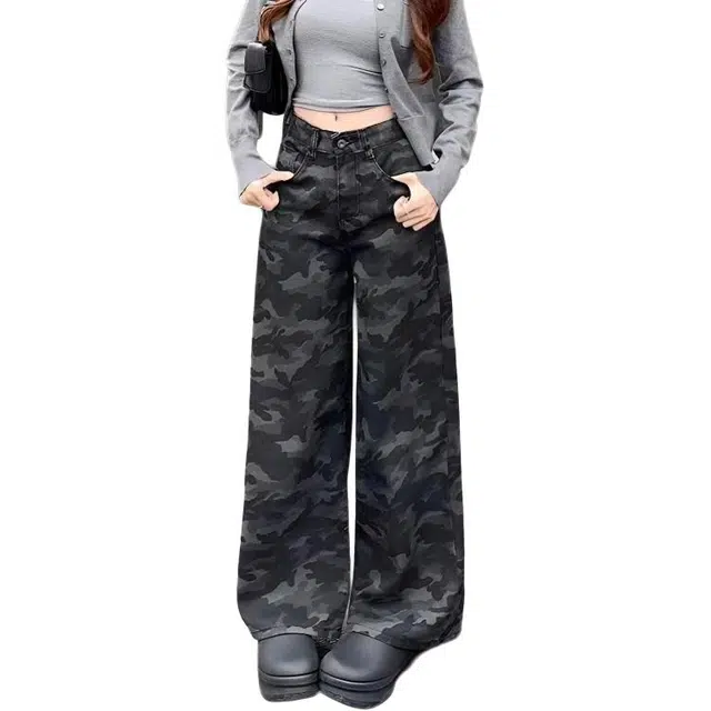 M JEANS STUDIOS 7 CleanFit