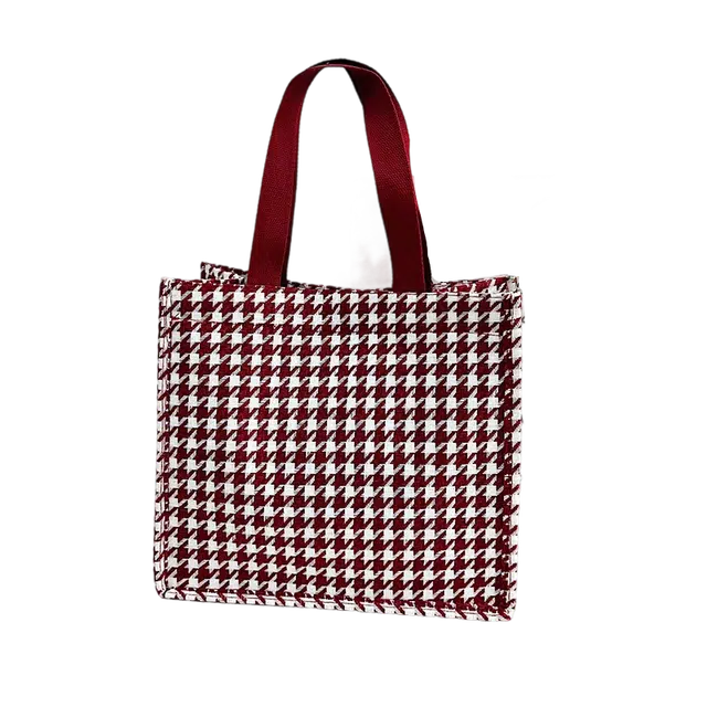 BEAUTIFUL AND CHARMING