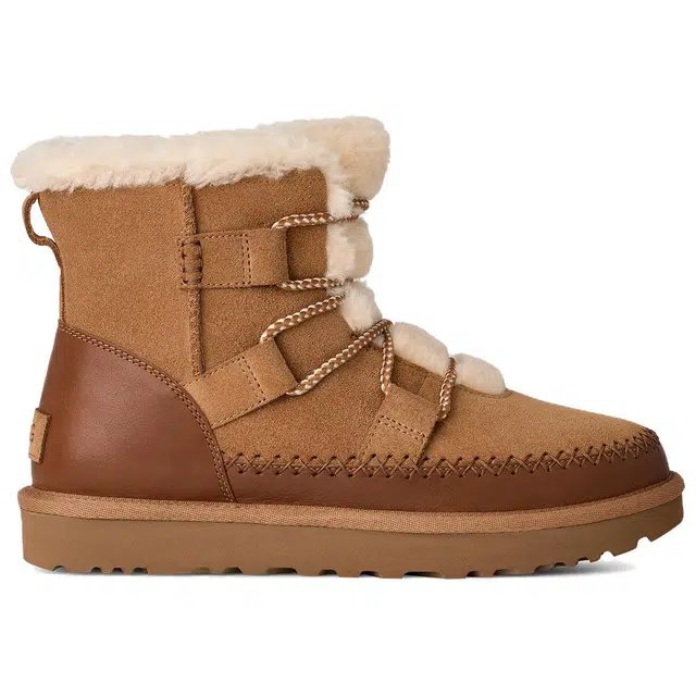 UGG Classic Novelty