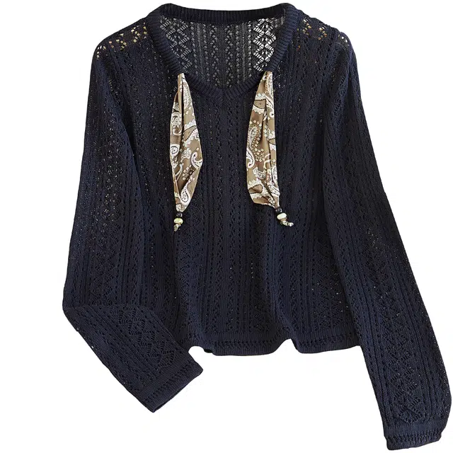 她池 文艺风设计感修身镂空印花丝巾套头短款长袖针织衫 女款