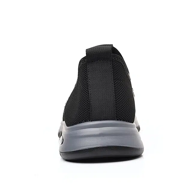 Aokang Classic Low Top Sneakers