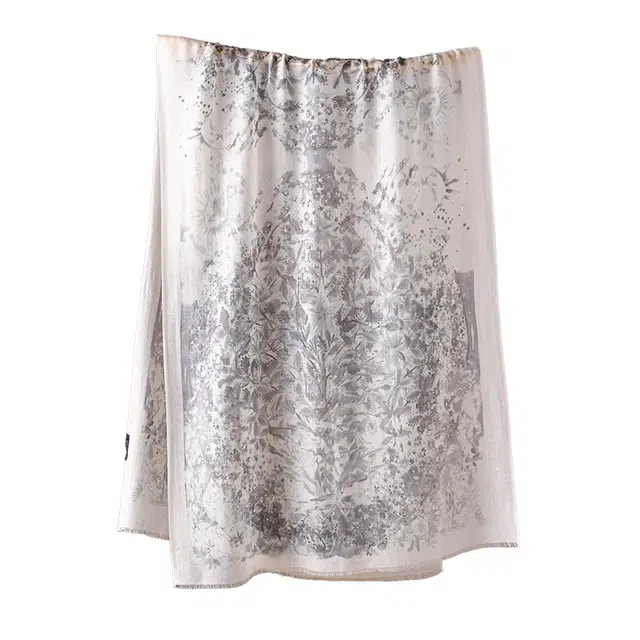 杭丝路 高颜值保暖日常户外大披肩百搭气质轻奢高级感 山羊绒 绒线围巾 女款