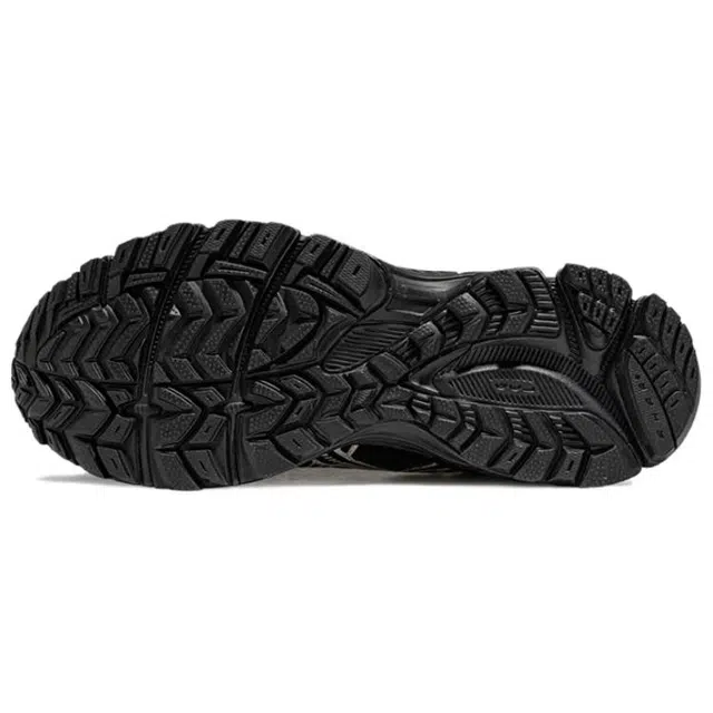 ASICS Gel-Kahana 8 SP