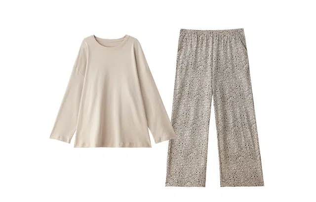 俏薇妮 春秋款莫代尔棉带胸垫一体圆领长袖可外穿家居服套装睡衣礼盒 女款