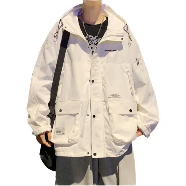 太子龍 韩版港风潮流宽松潮牌山系户外工装外套帅气连帽防水美式登山服夹克 男款