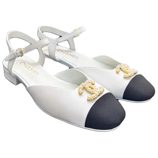 CHANEL 25P C