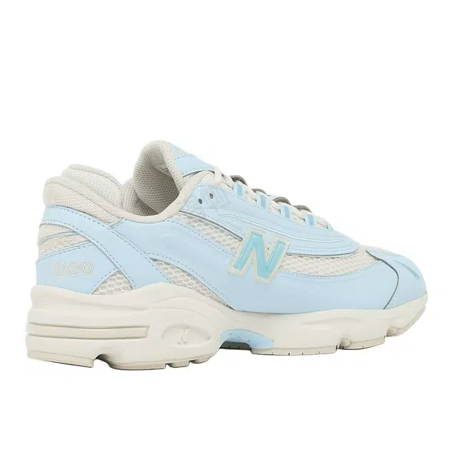 New Balance Hvid sort vindjakke