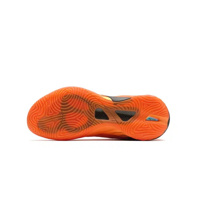 ANTA SNEAKERVERSE eclosion Type2