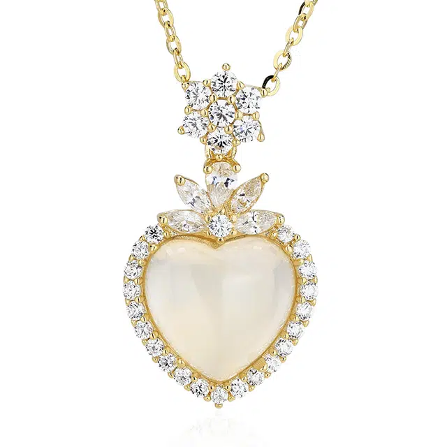 周大生 怦然心动雪花 爱心简约现代通勤百搭款 时尚优雅轻奢高级感#好运天然 玉髓 项链 女款