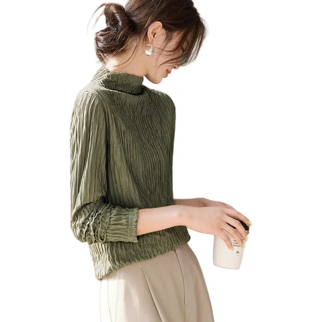 沫晗依美 经典简约肌理感纯色常规长袖半高领直筒针织衫 女款