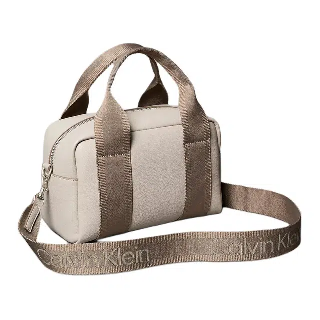 CALVIN KLEIN