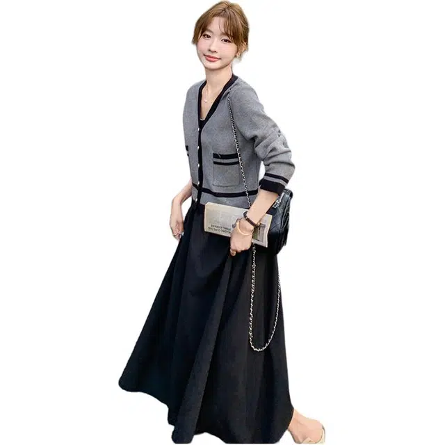 稻草人 优雅简约修身法式赫本时尚针织上衣裙子秋两件套装 女款