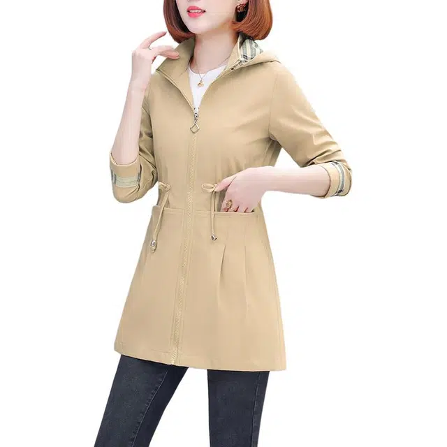 缪斯的诱惑 经典款式都市潮流舒适防风长袖立领连帽夹克运动软壳衣户外休闲优雅百搭简约大方轻盈保暖中长款收腰修身显瘦时尚风衣外套 女款