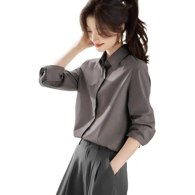沫晗依美 挺括轻职场长袖衬衫 女款