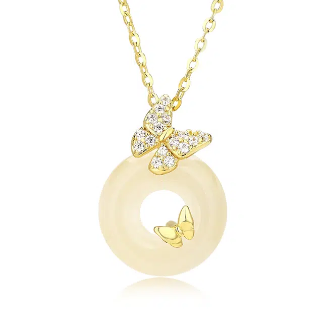 周大生 平安扣  福蝶而至 新中式国风 轻奢百搭小众高级感 双蝶成舞 好事成双#好运#好运天然 玉髓 项链 女款