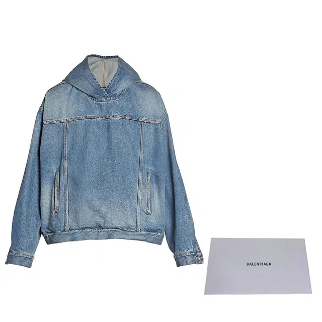 Balenciaga FW22