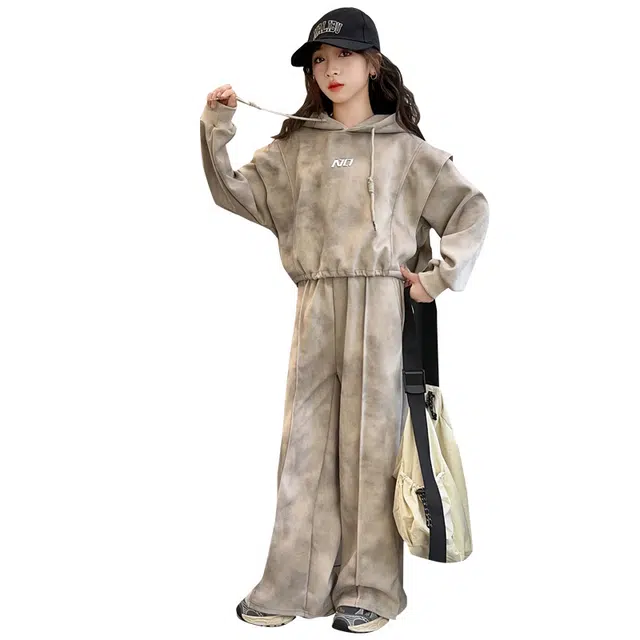 韩素伊休闲运动套装 女童装时髦炸街春秋装网红中大童小女孩连帽卫衣阔腿裤两件套 青少年