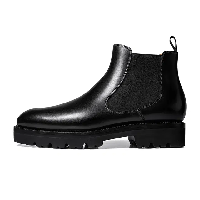 Thom Wills Chelsea Boots Black