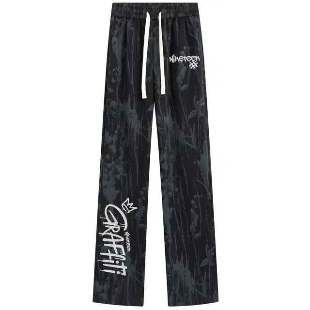 NINETEEN AUTUMN Logo