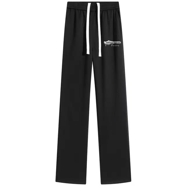 NINETEEN AUTUMN Logo