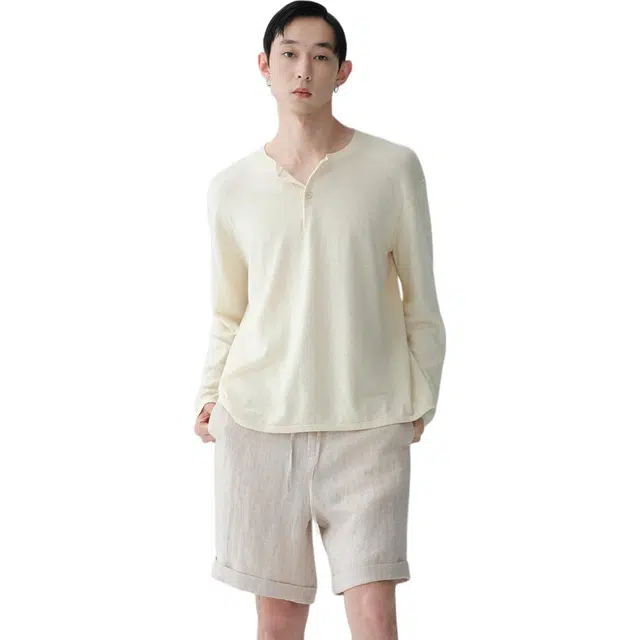 ROYA tee
