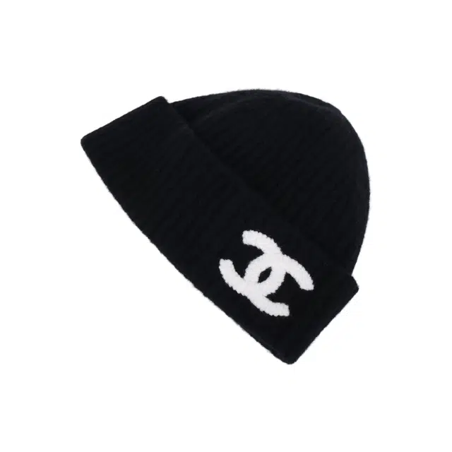 Chanel Embroidered Logo Beanie Black
