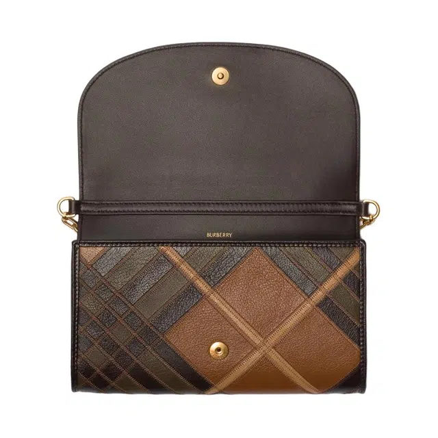 Burberry Highlands
