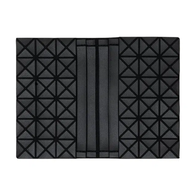 ISSEY MIYAKE