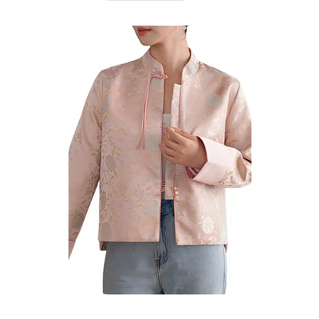 荟萃阁 新中式重工缎面提花盘扣立领长袖国风改良显瘦淑夹克 女款