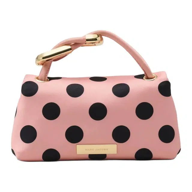 MARC JACOBS