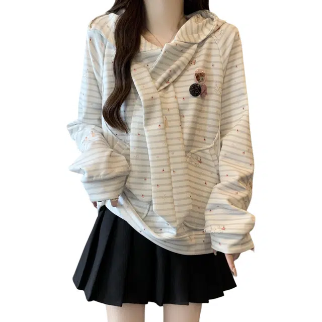 沐晓欣 大码卡通小众设计感洋气减龄小熊可爱慵懒风帽衫卫衣 女款