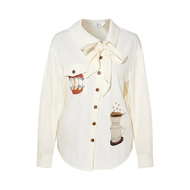 两三事 焦香果咖 复古文艺个性独特不对称简约休闲清新宽松柔软舒适翻领印花刺绣领带长袖上衣衬衫 女款