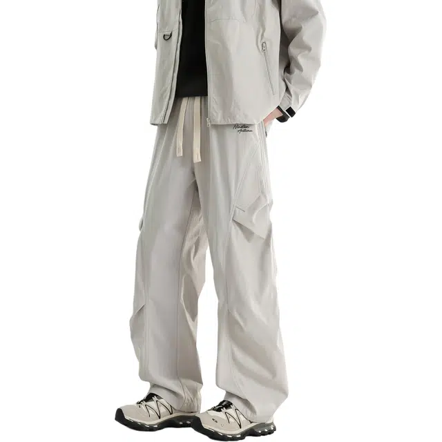 NINETEEN AUTUMN logo