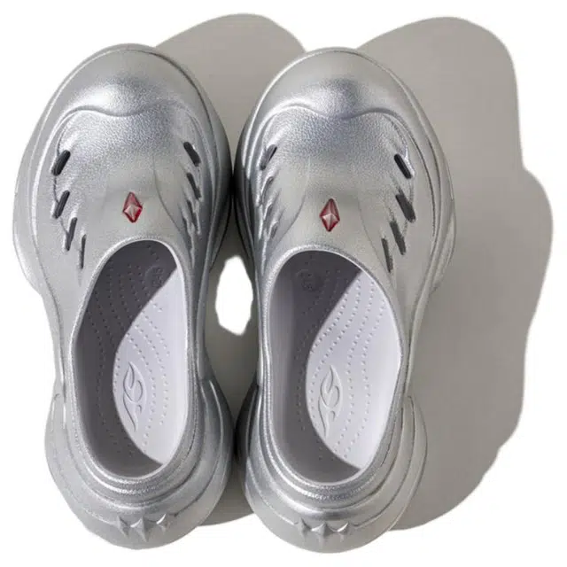 ANTA SNEAKERVERSE SV FireOrb